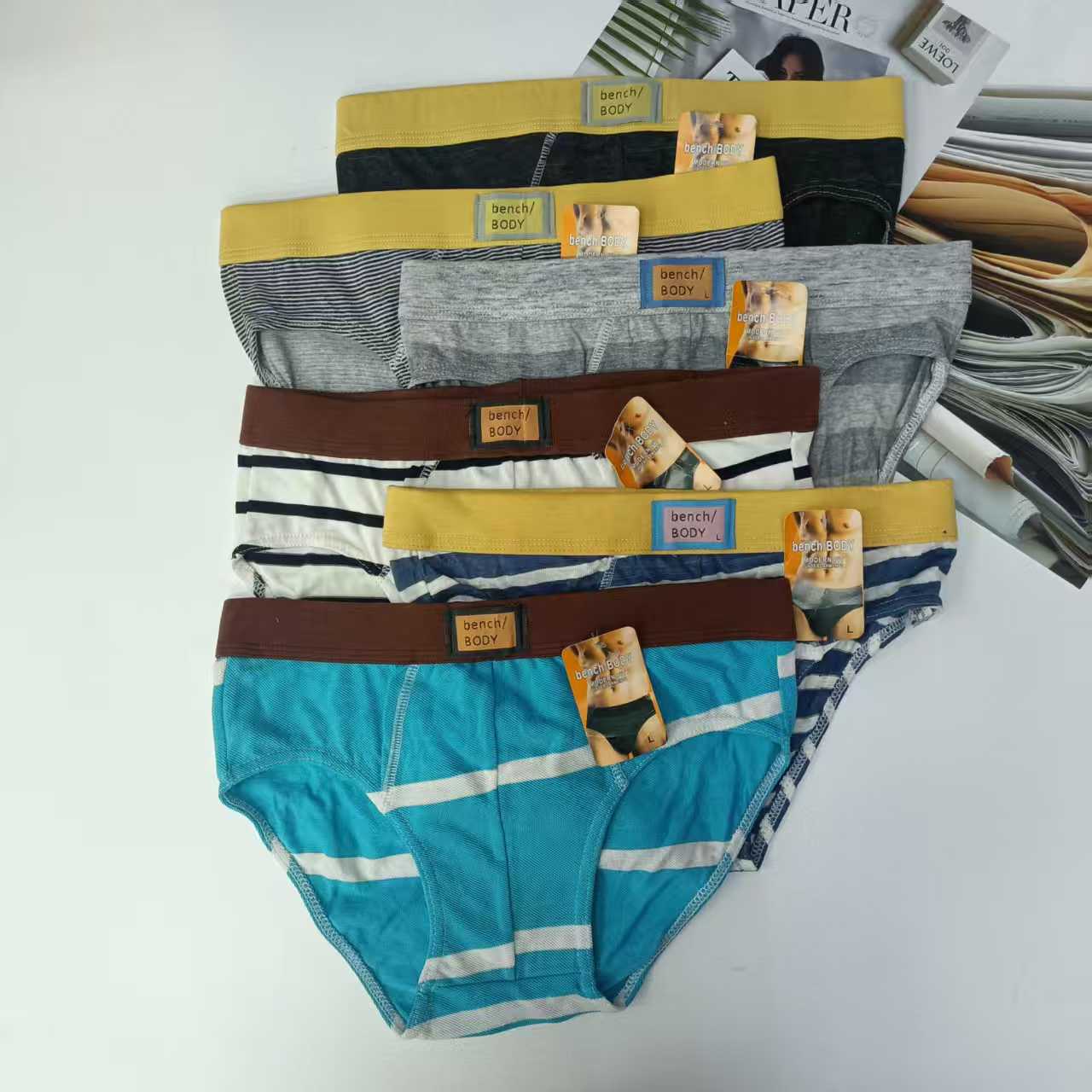 1679# Export of Middle East and Africa striped men's underwear, Men's briefs, Men's milk silk underwear, QNI full figure
