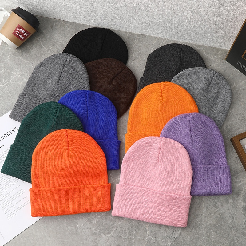 Colorful knitted hats, small knitted woolen hats, knitted woolen hats, straw hat accessories Colorful knitted hats, small knitted woolen hats, knitted woolen hats, straw hat accessories