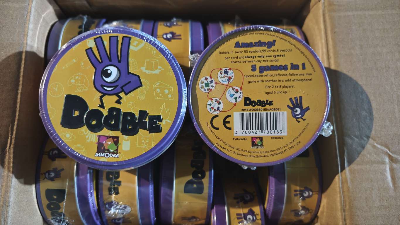 直销热销spot it卡片dobble英文桌游牌找你妹详情图9
