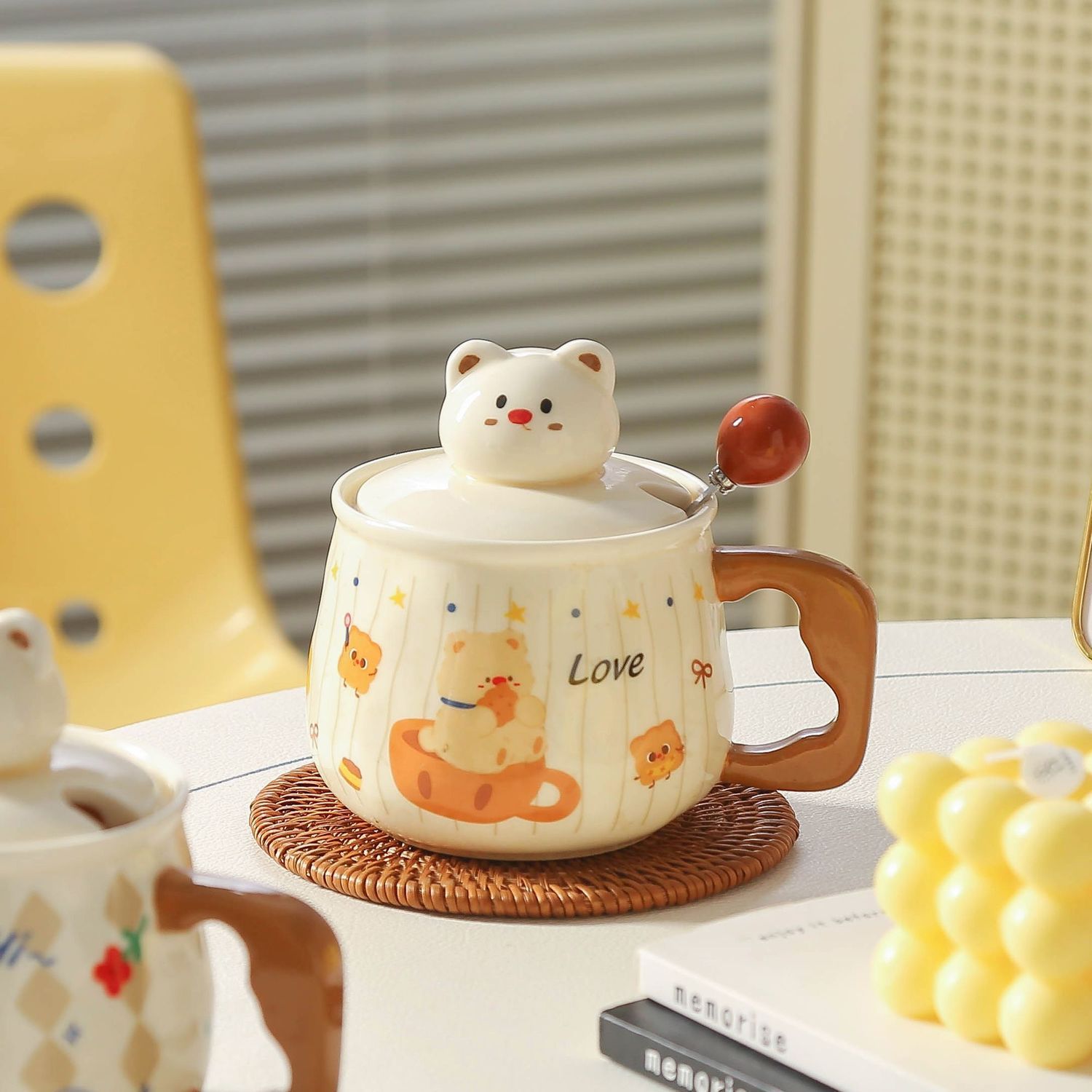 Play Bear Park Cup Beads, cartoon mugs, birthday gifts for girls, souvenirs, water cups, couple mugs, ceramic cups Application Scenario