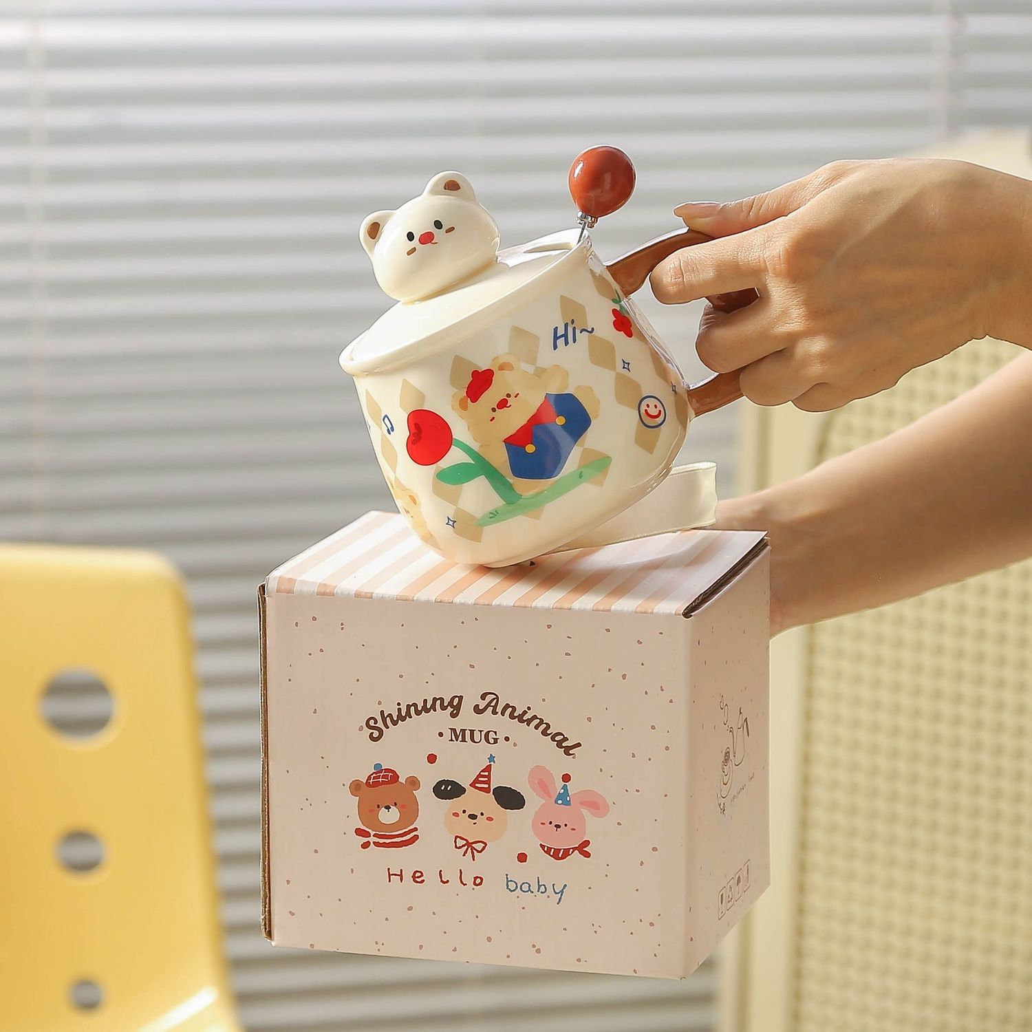 Play Bear Park Cup Beads, cartoon mugs, birthday gifts for girls, souvenirs, water cups, couple mugs, ceramic cups Specification image