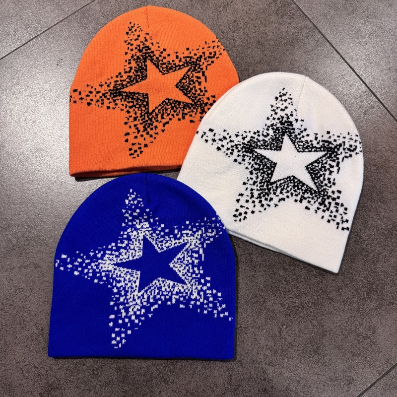 Star-shaped pattern knitted woolen hat, knitted cap, small woolen hat accessory, straw hat Application Scenario