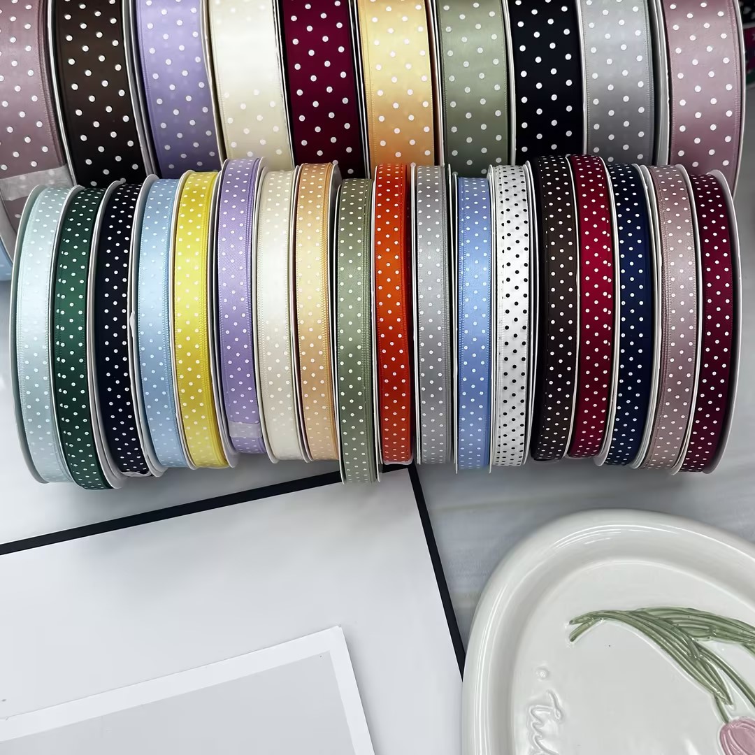 1cm polka dot ribbon in 20 colors is available for gift packaging, flower bouquets, DIY hair accessories, smooth and colorless, suitable for multiple scenarios