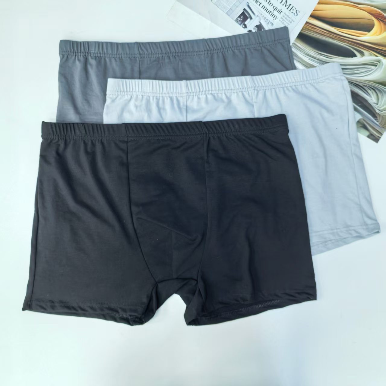 1646# Underwear for export, men's underwear, men's solid color briefs, fashionable and comfortable milk silk men's underwear, Men's briefs, QNI details Picture