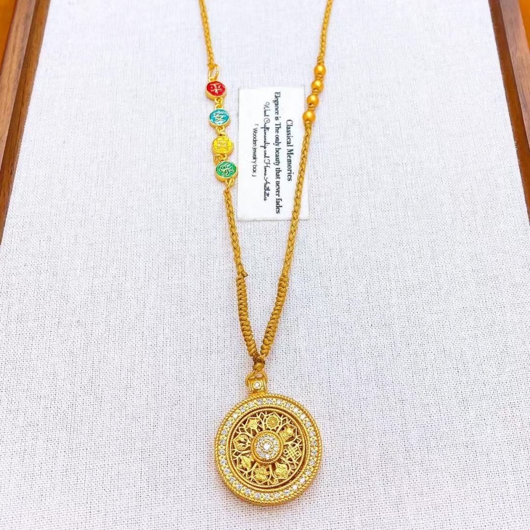 Women's long, simple sweater chain, antique cloth rope, strand line necklace, fashionable and versatile women's accessories details Picture