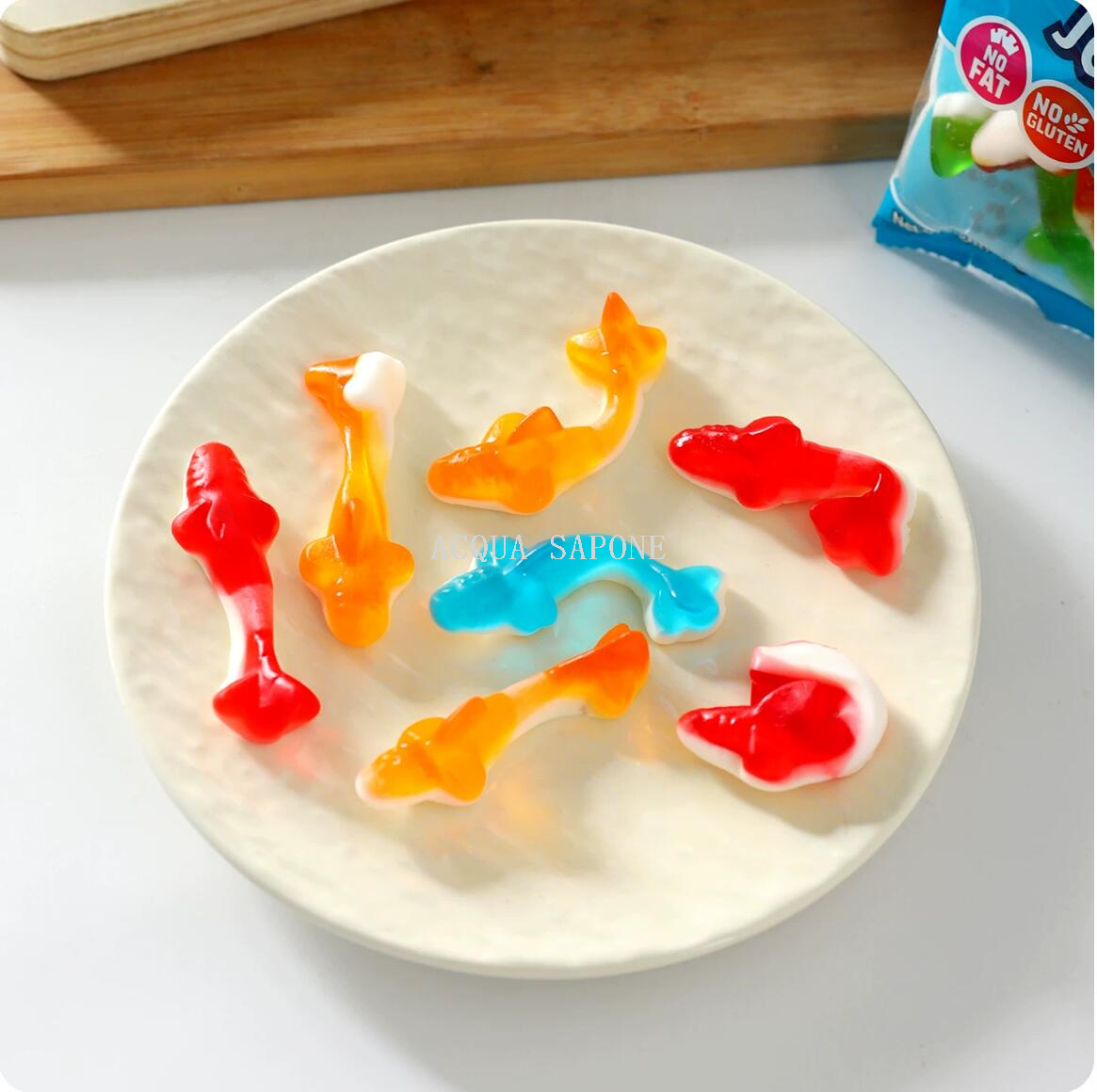 Free shipping! Spanish imported Fini Kiss shaped strawberry-flavored gummy candies 45g, snack food gummy candies Item Picture