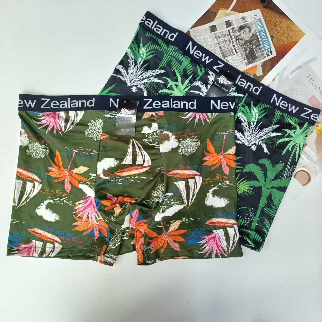 1611# Underwear for export men's underwear, men's printed briefs, fashionable and comfortable milk silk men's underwear, men's briefs, QNI Application Scenario