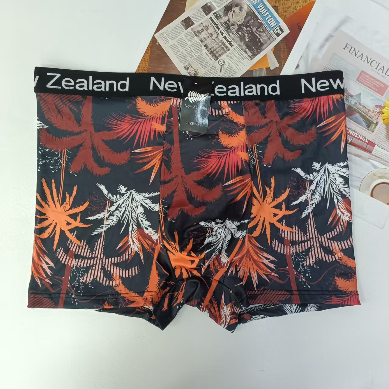 1611# Underwear for export men's underwear, men's printed briefs, fashionable and comfortable milk silk men's underwear, men's briefs, QNI Item Picture