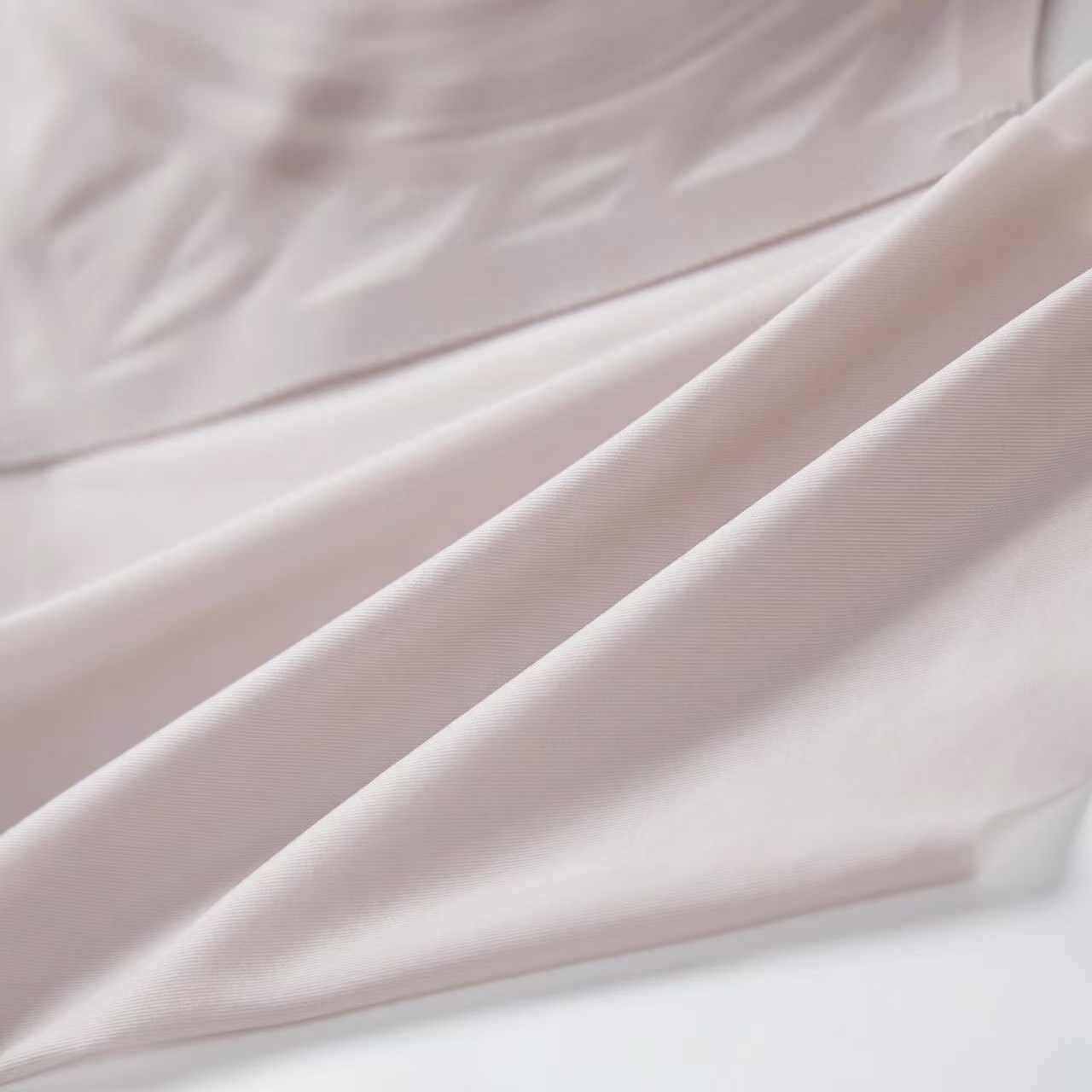 103# Underwear export to the Middle East and Africa: Women's summer ultra-thin jelly soft support, seamless and underwire bra QNI Specification drawing