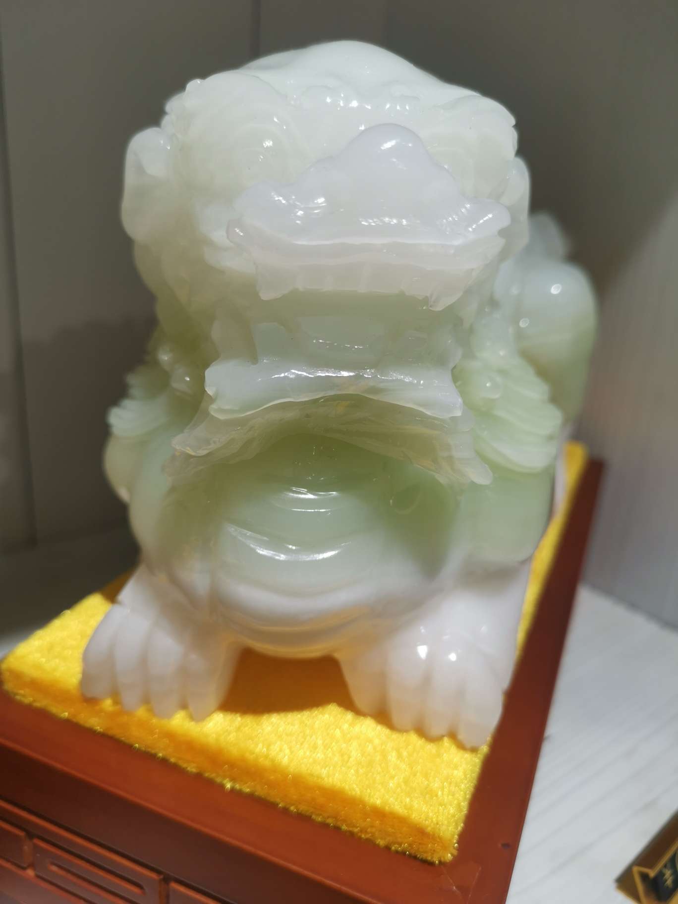 Decorative items, other craft items, PI Xiu items, jade items for warding off evil spirits, gifts, elders, leaders, moving house, opening a store, moving into a new home detail image 5