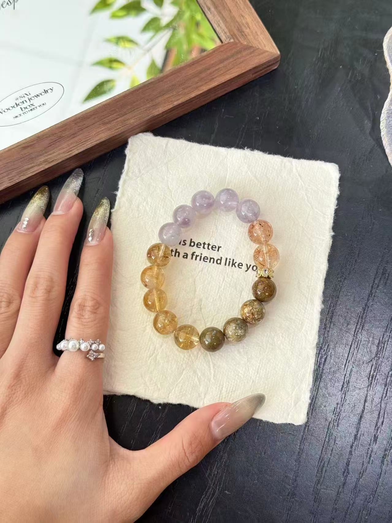 Yellow fire crystal Lavender Purple Black Gold Super Yellow Tower Crystal bracelet, traditional Chinese style bracelet Application Scenario