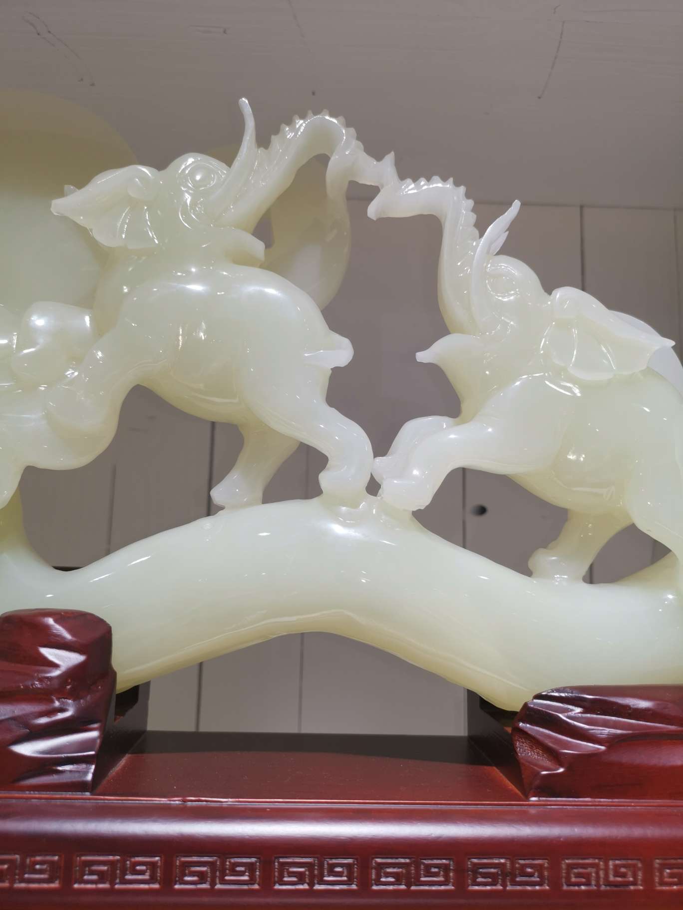 Creative handicrafts, gifts, ornaments, home decoration, other craft ornaments, auspicious and lucky jade ornaments, as gifts for others, elders, leaders, moving house, opening a store, moving into a new home Specification image