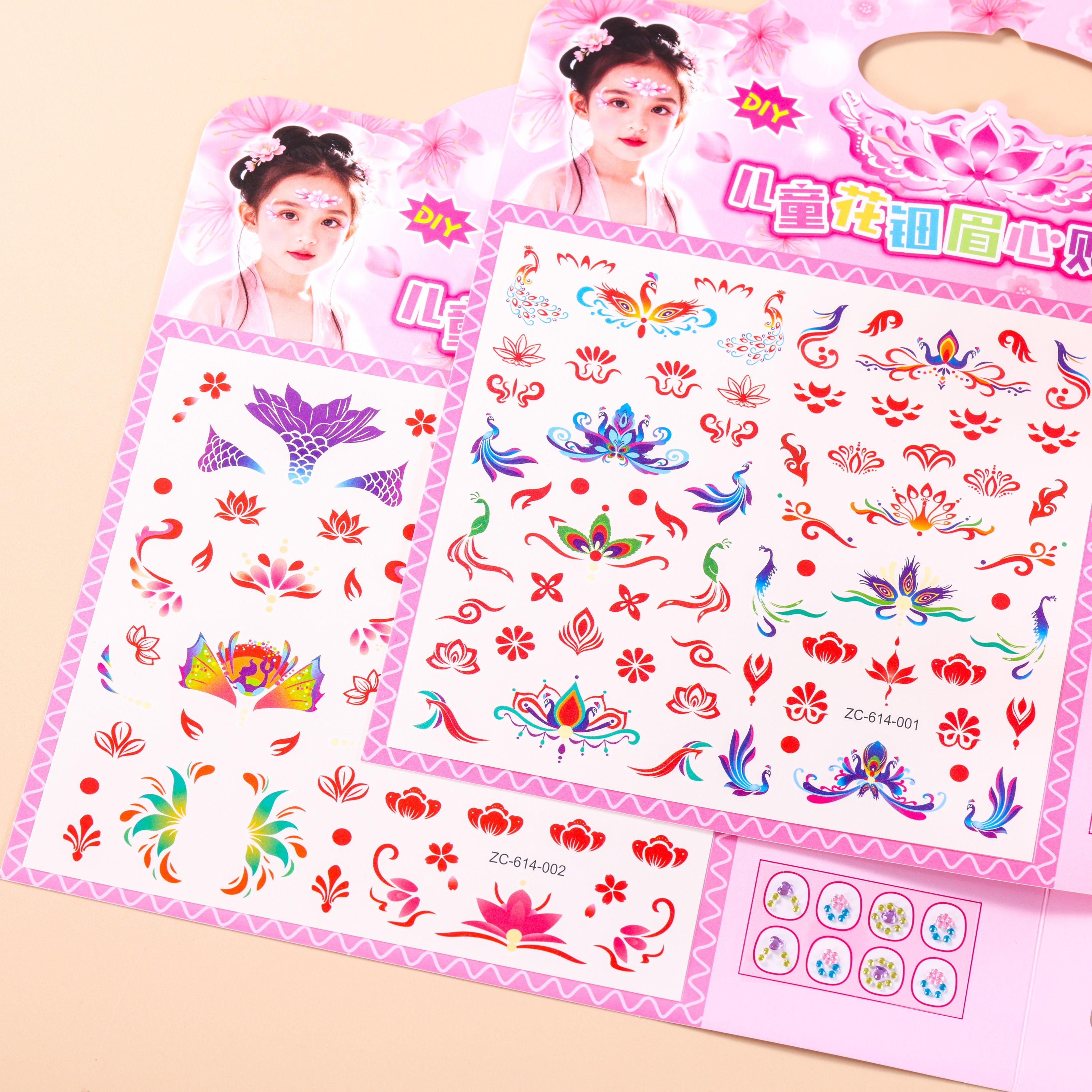 Children's manicures, tattoos, corner stickers, waterproof watermarks, tattoos, girls' foreheads, flower-shaped hairpins, and ancient-style brow stickers Application Scenario