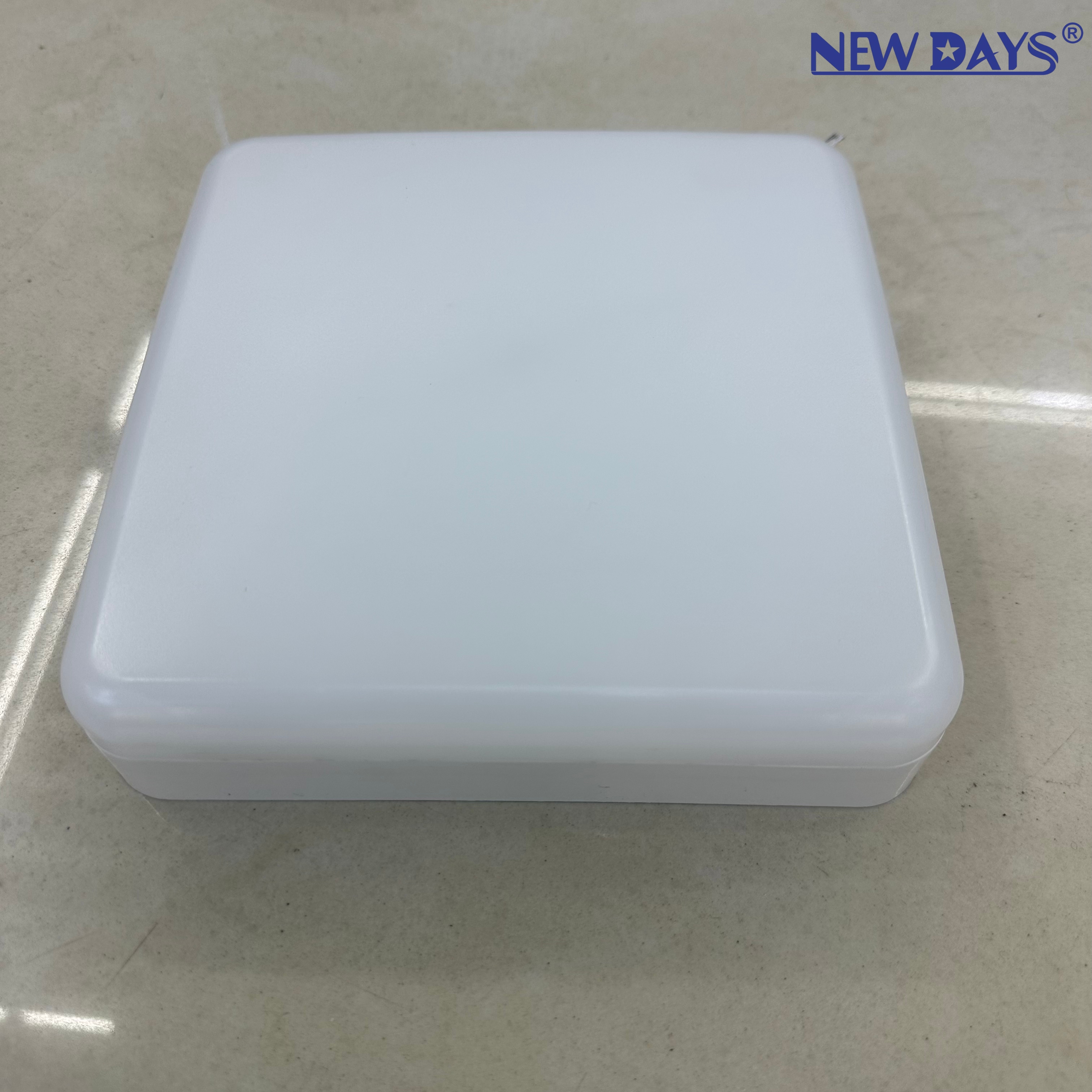 مصابيح جديدة من طراز LED من طراز Newdays التجارية العابرة للحدود، ومصابيح ذات إضاءة عالية ذات كفاءة في استخدام الطاقة، ومصابيح ذات إضاءة كهربائية ذات مصابيح أرضية داخلية Application Scenario