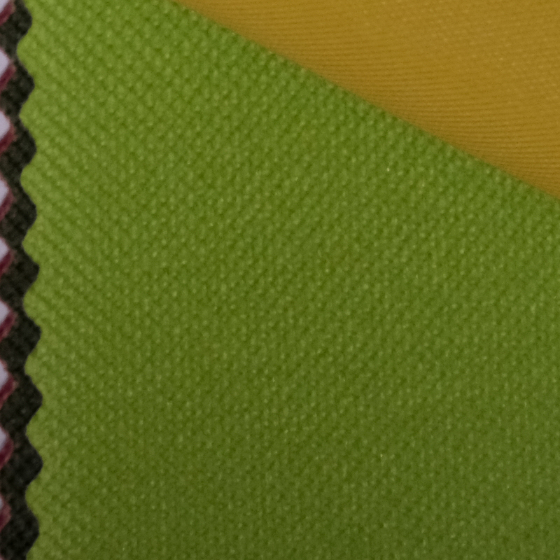 Factory direct sales of TY-035 Tengyue 600D mesh No. 5 fabric PVC bags, handbags, tents, camping vehicles and outdoor fabrics Item Picture