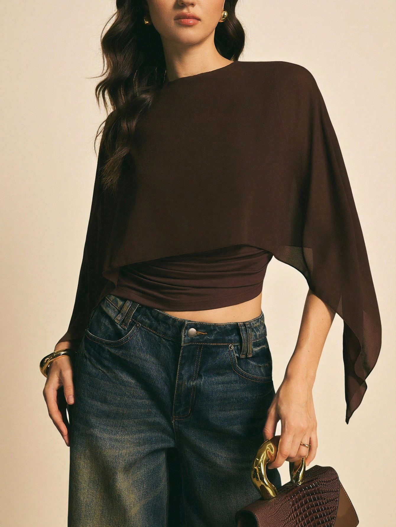 2026 New style European and American coffee-colored chiffon cape sleeve top, women's round-neck loose smock, slimming fake, two irregular commuting T-shirts Item Picture