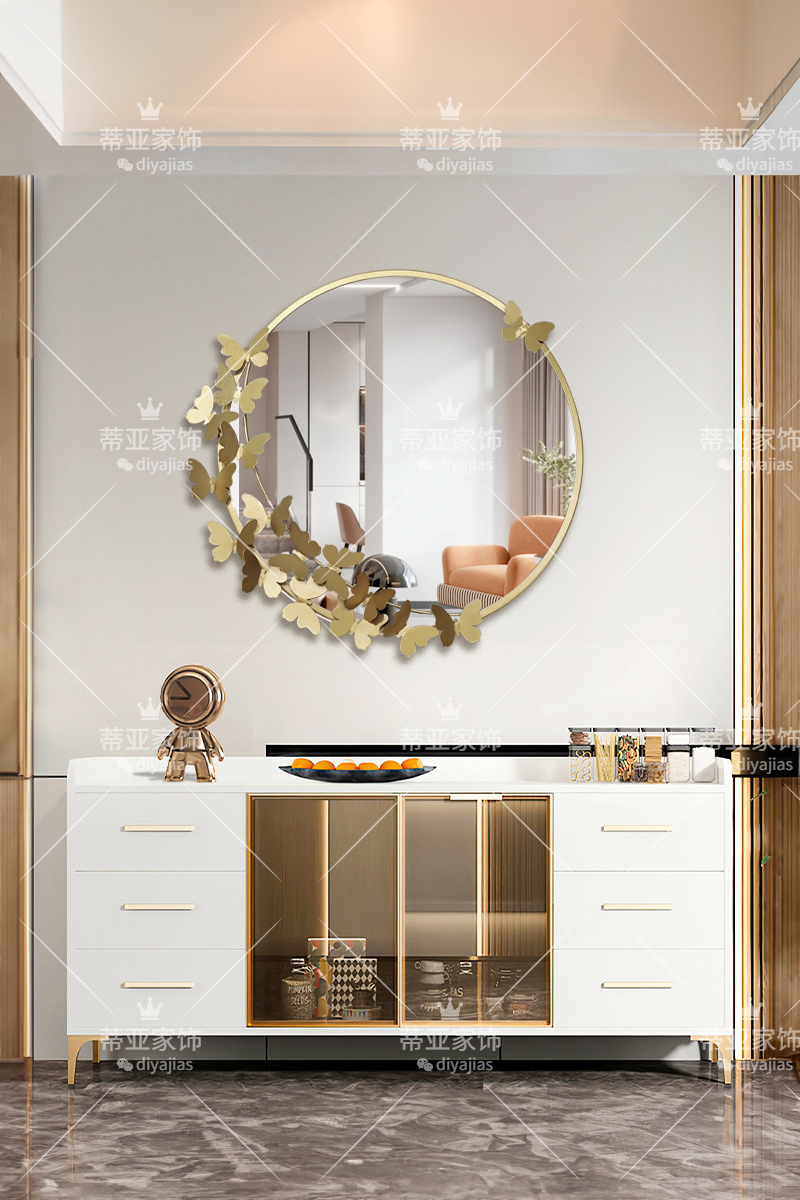 A circular Lu alloy mirror decorated with golden butterflies Specification image