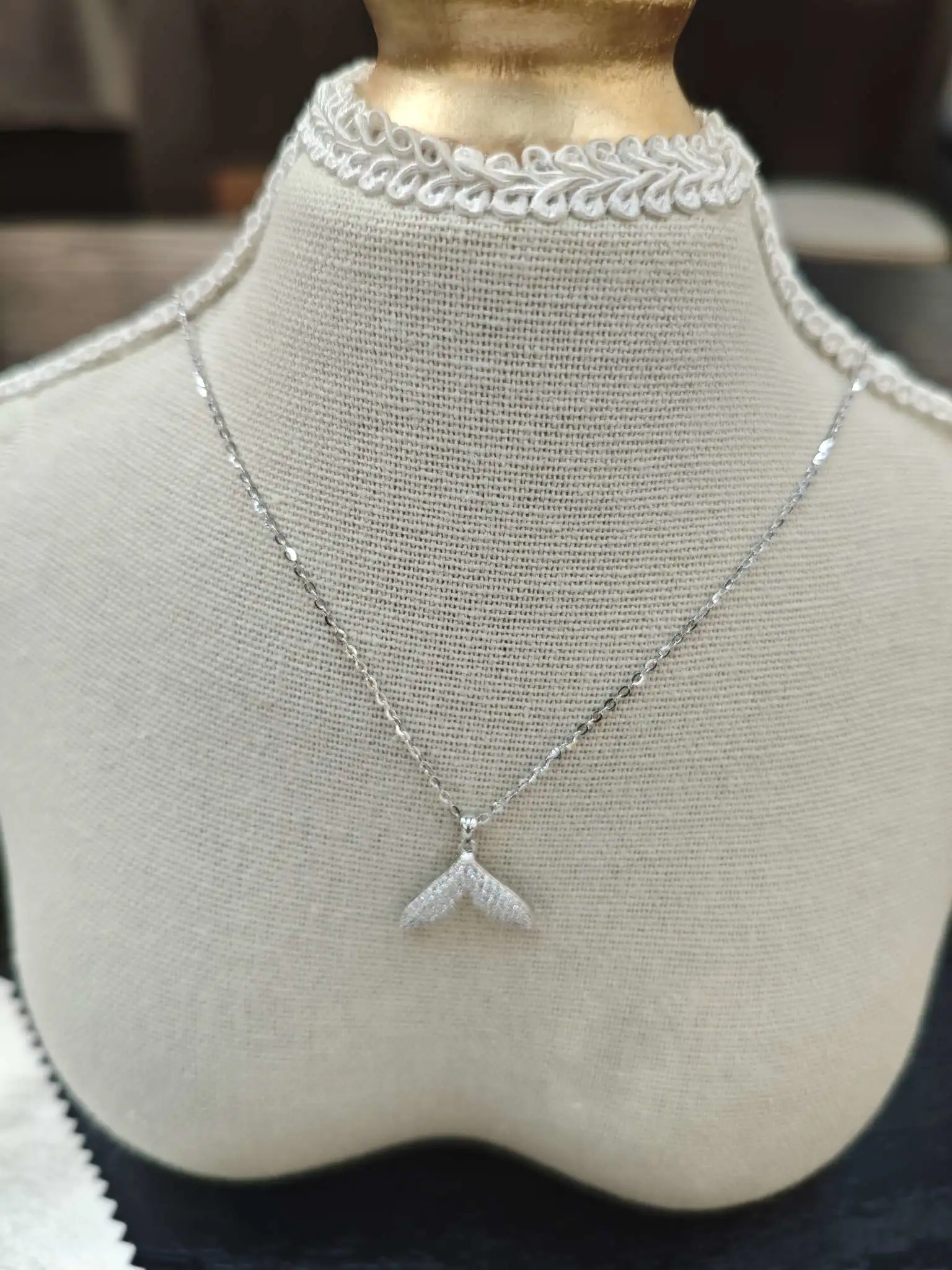 Influential S925 Sterling silver fishtail Necklace, a simple, fashionable and versatile trendy accessory for women, comes with a test certificate detail image 7