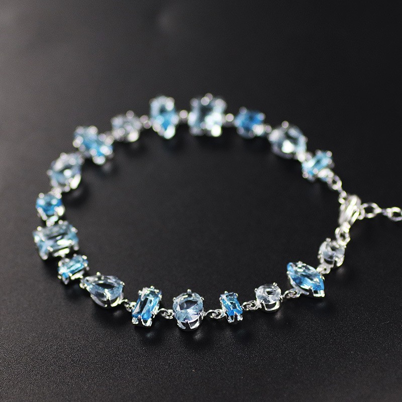 2026 Dopamine Zircon inlaid Light Luxury Bracelet, a versatile best friend style, a popular imported accessory Specification image