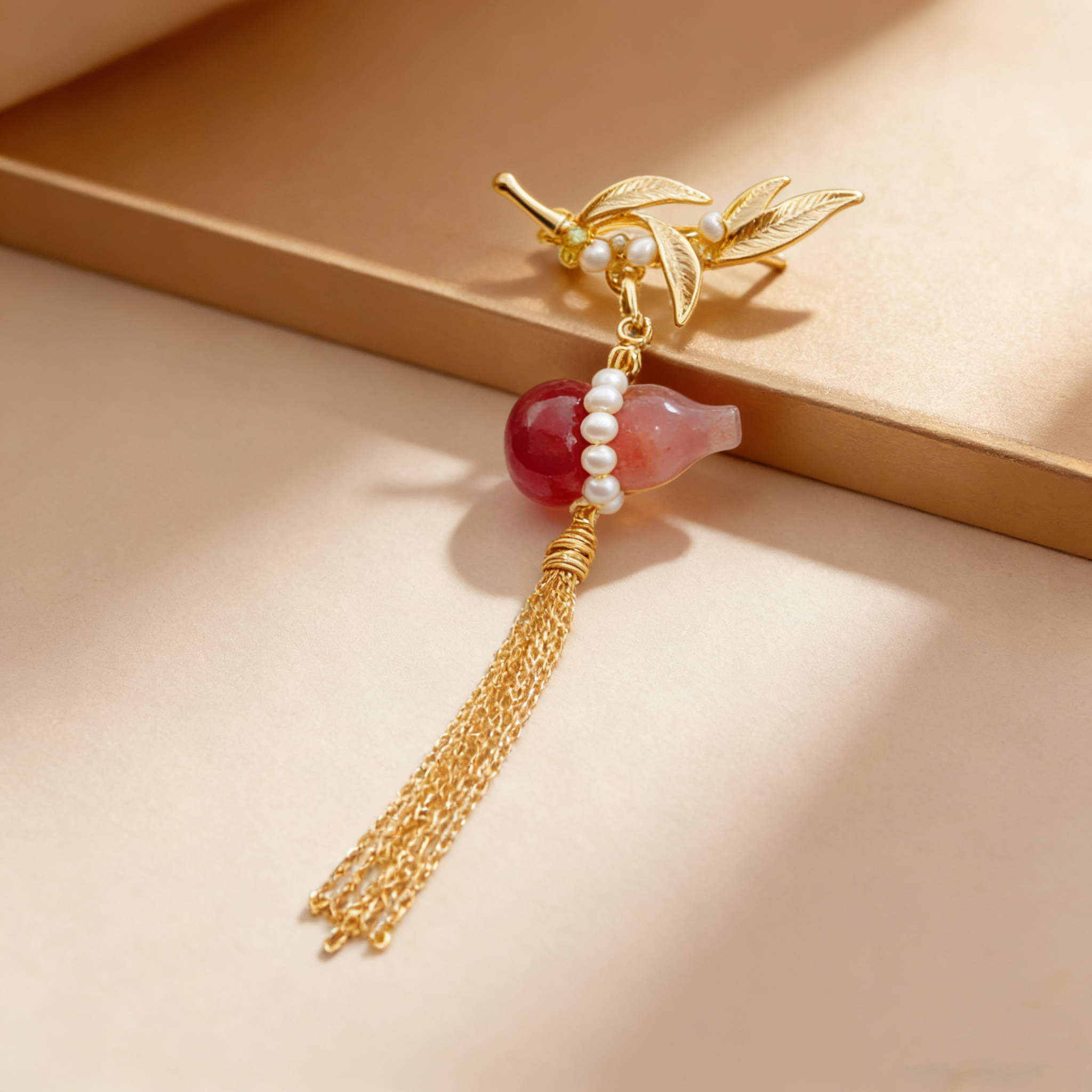Pearl flower brooch, Baroque pearl brooch, decorative Chinese trend brooch, retro accessory brooch, ladies' waist-cinching fashion Christmas brooch gift, Chinese style XZ096097