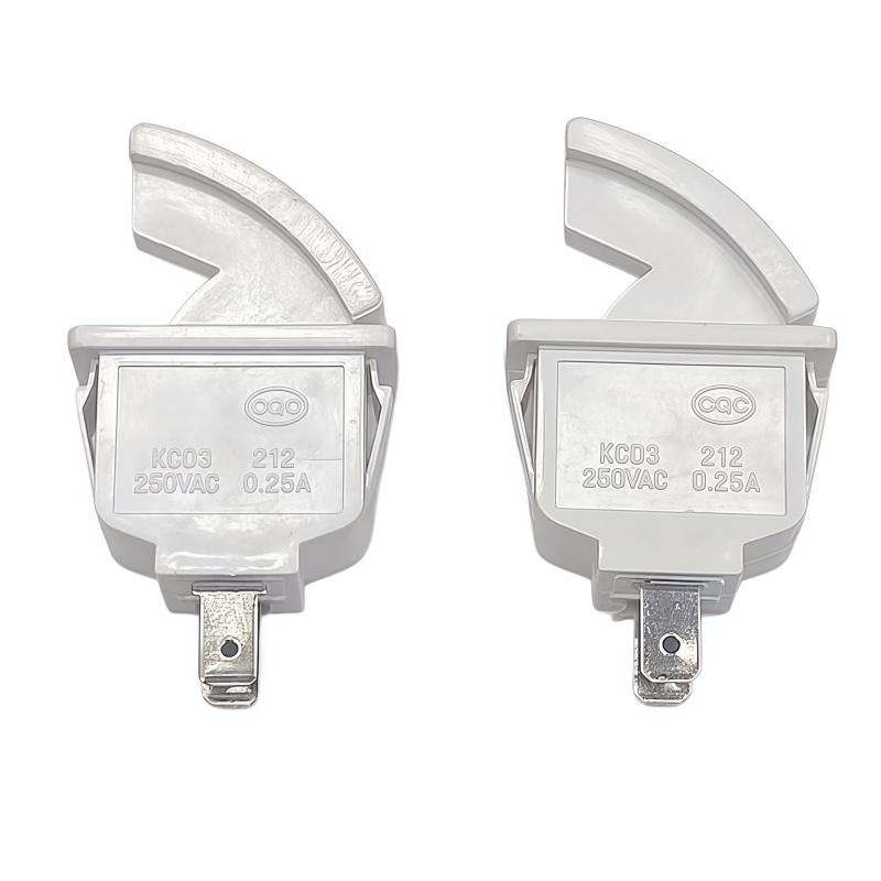 Brazilian, European and Malaysian universal power conversion plug, power plug Application Scenario