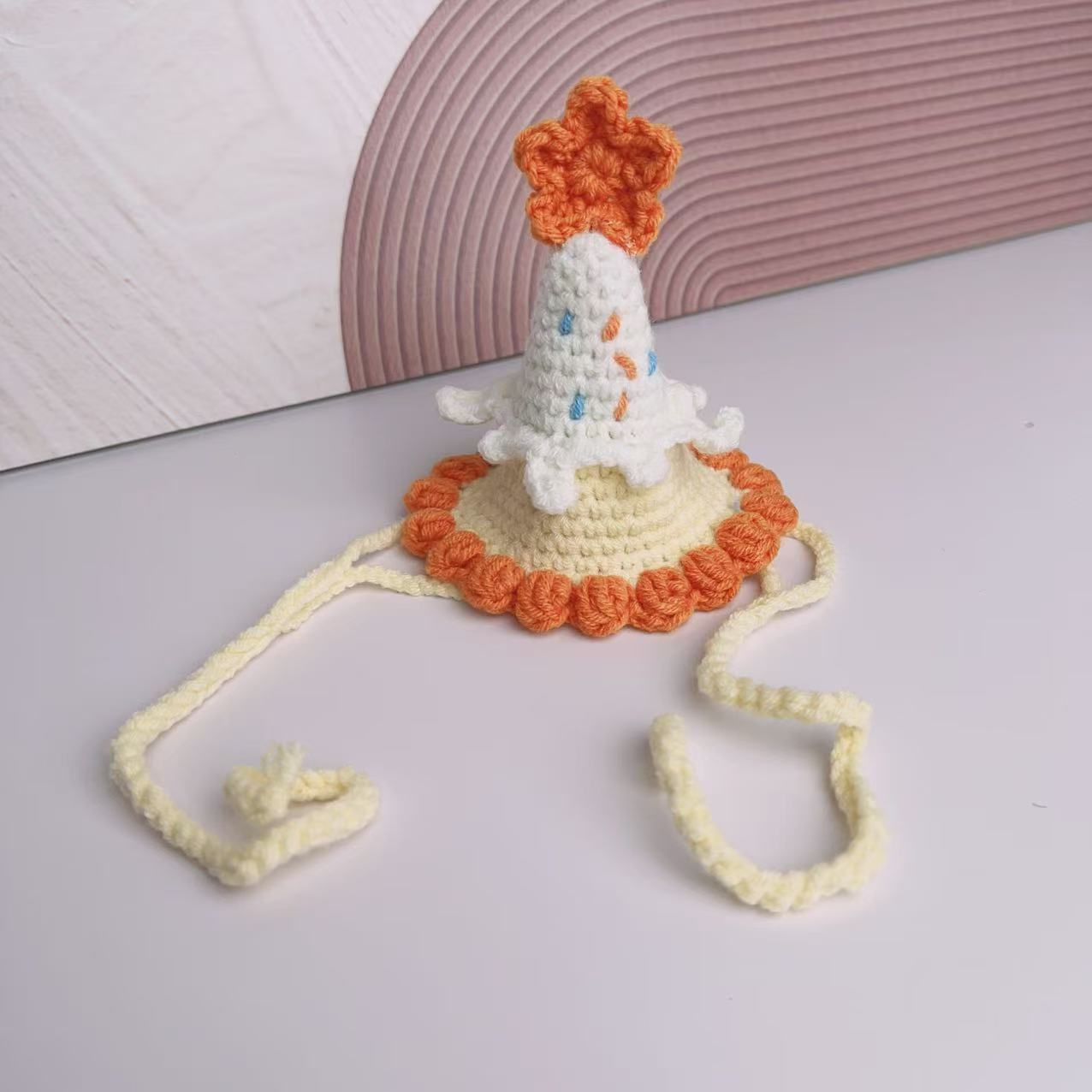 Pet saliva wipes, cat woven dog scarves, pet scarves, pet jewelry, birthday hats Application Scenario