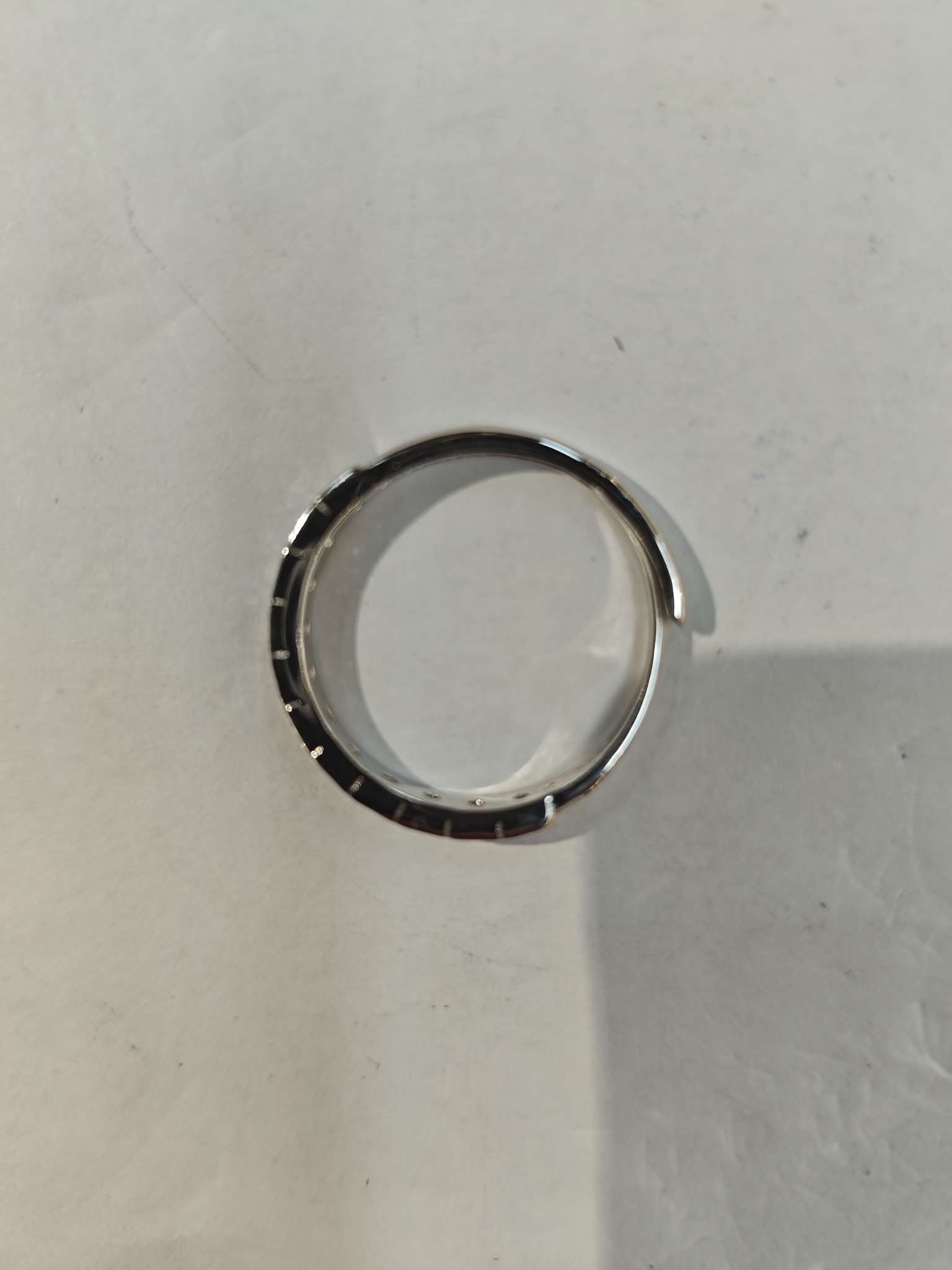 The new S925 silver ring is simple and versatile. It is a diamond-encrusted silver ring for daily wear details Picture