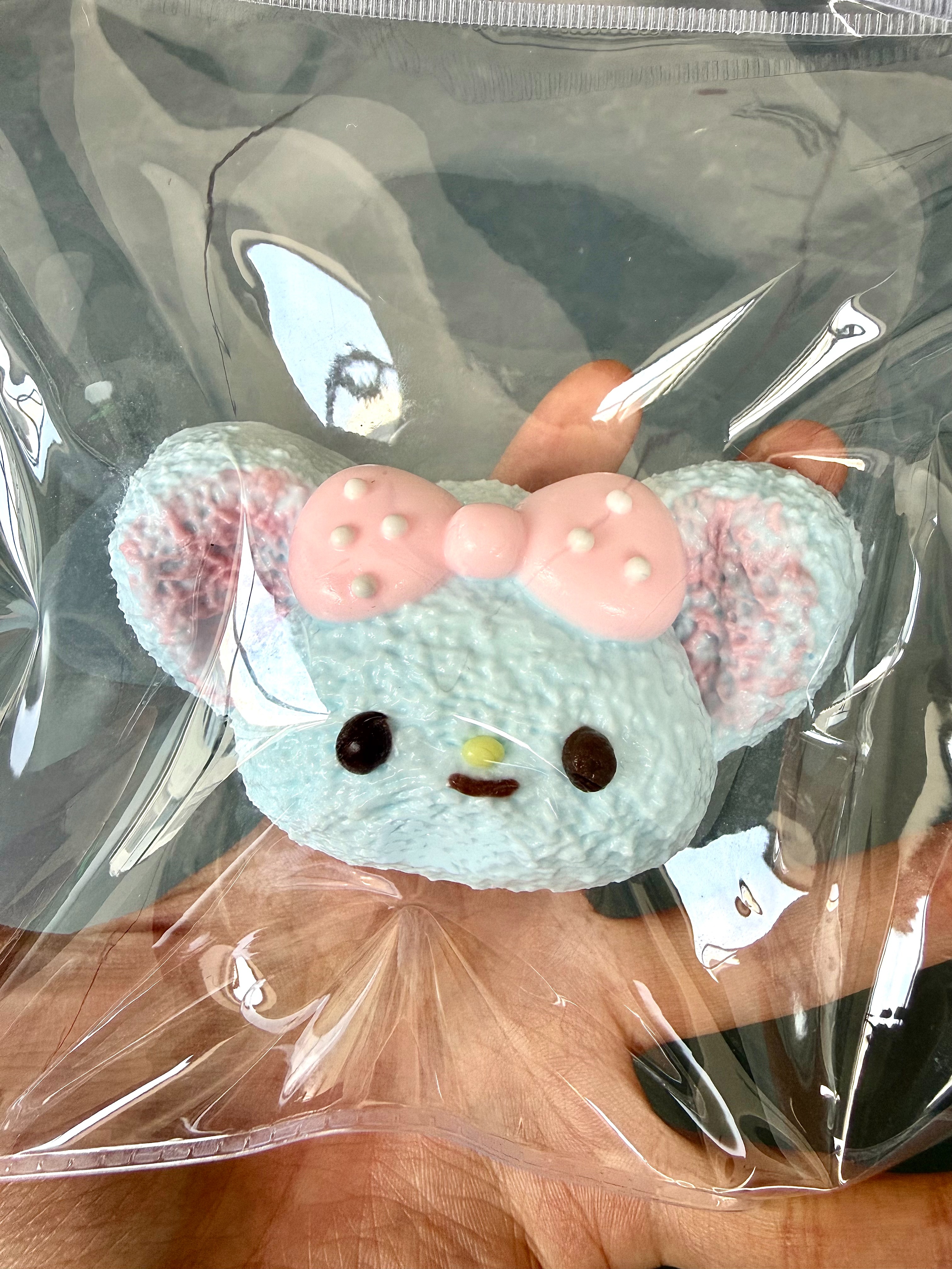 Food-grade handcrafted silicone, cute cartoon stress-relieving toys, fun and fun Specification image