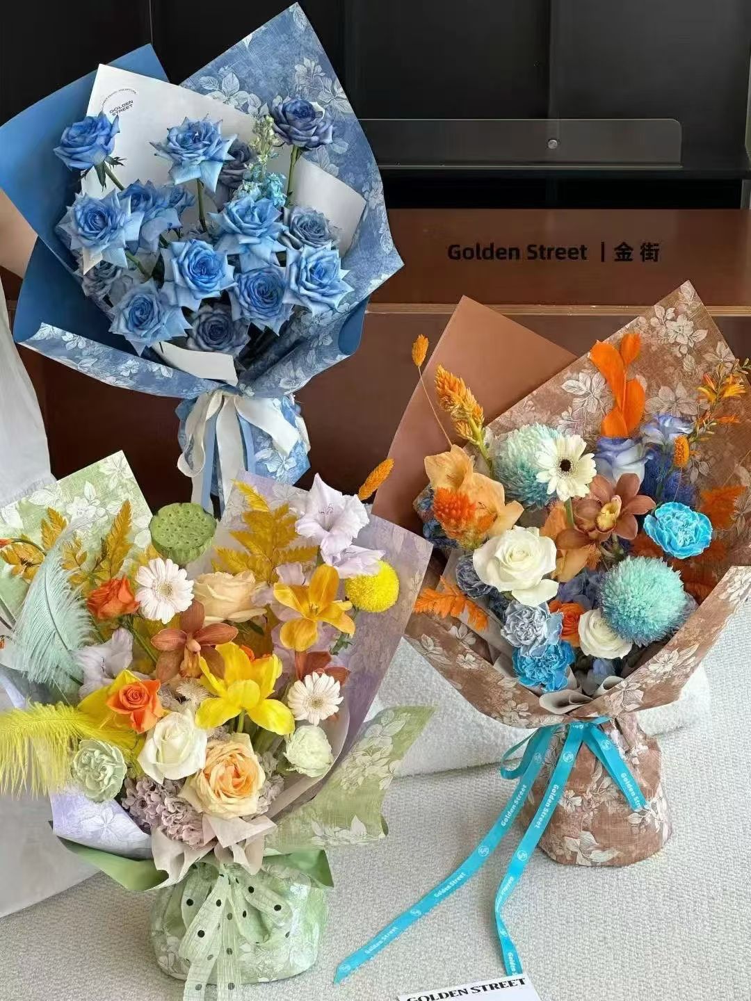 Fresh flower wrapping paper, artificial flowers, fake flowers, festival gifts. Packaging paper detail image 7