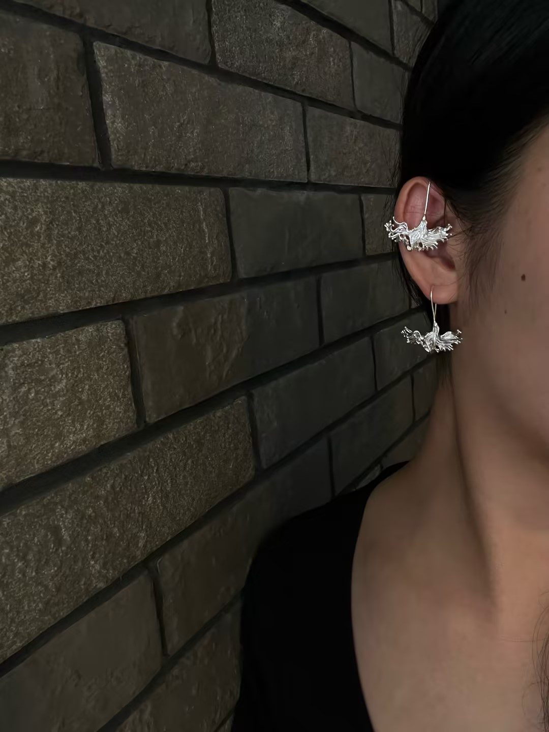 vintage Miao ethnic group Raffia grass pearl silver ear rings and earrings silver details Picture