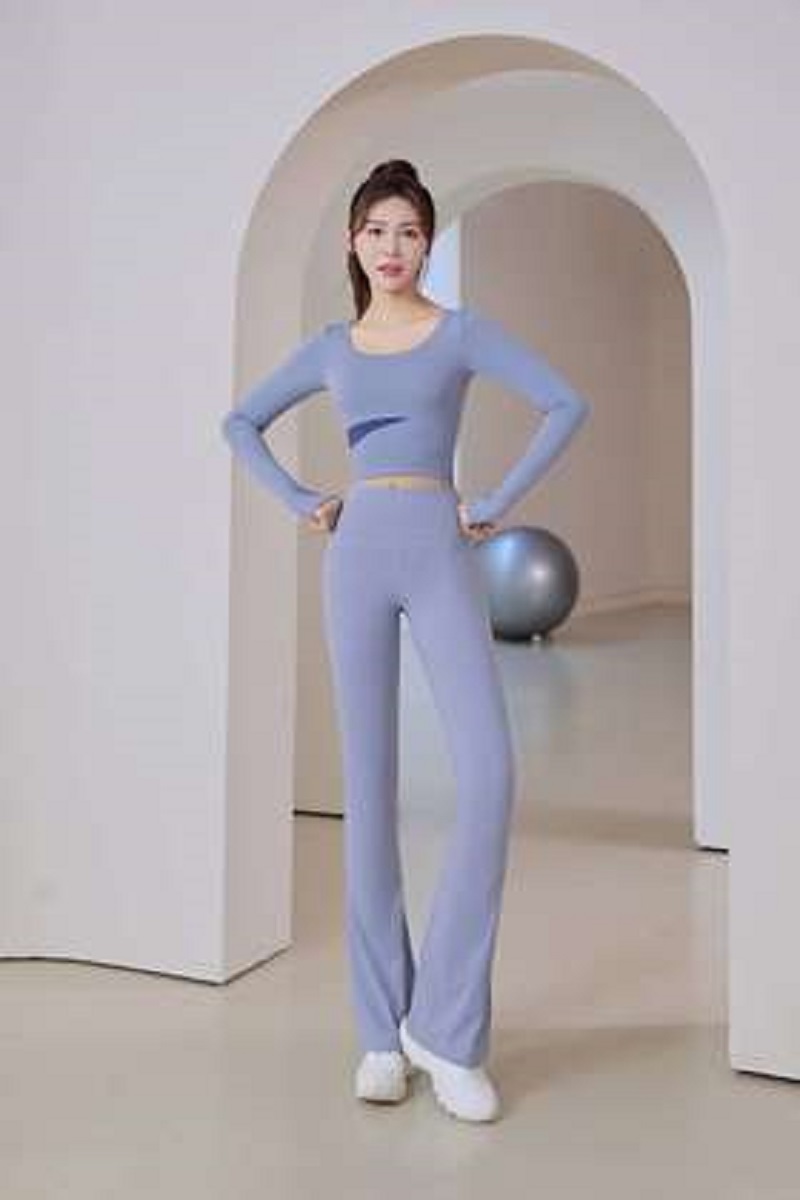 Outdoor yoga wear for women, tight fitness pants set, casual sportswear, l yoga wear for women, comfortable and breathable. 141827260