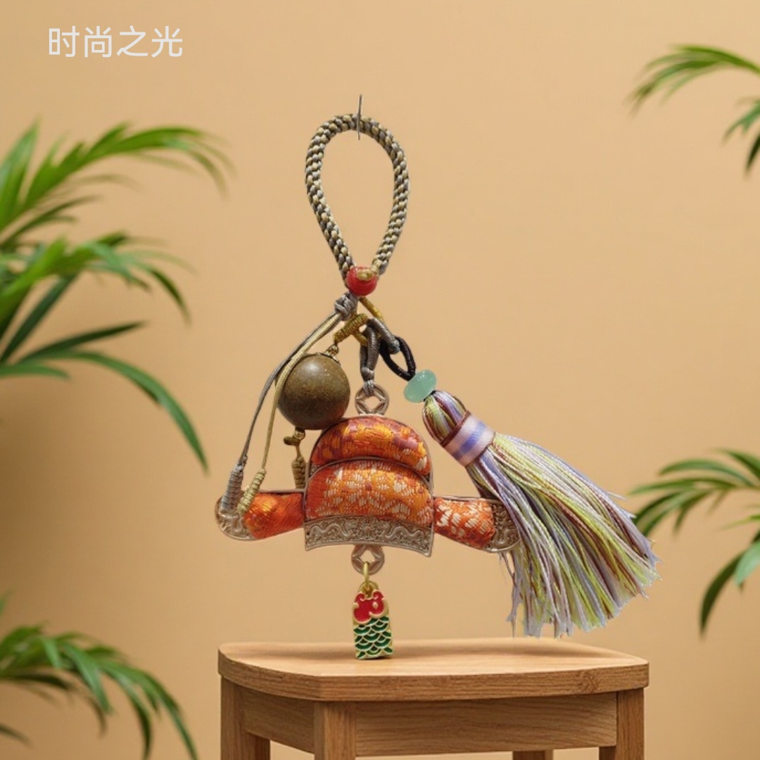 时尚简约宋锦饰品挂饰其他药香珠挂件成品个性百搭日常佩戴 Application Scenario