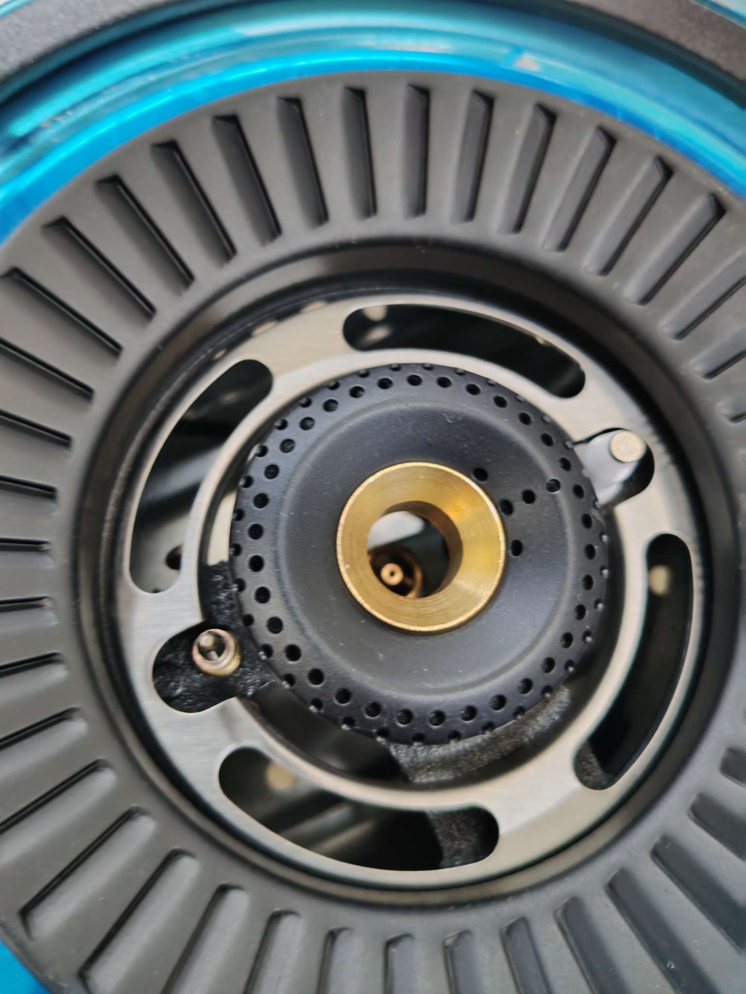 Gas stove, single burner, high-intensity stove, household countertop, built-in, direct injection liquefied gas, single burner, single energy-saving gas stove Application Scenario