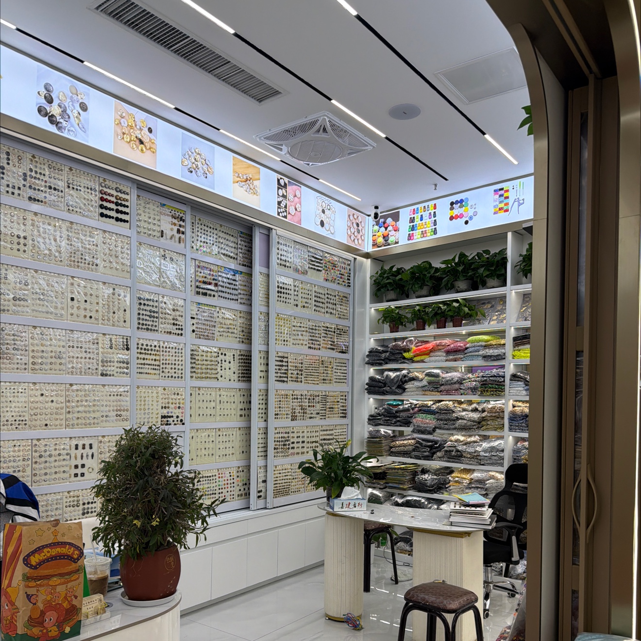 Qingqing Accessories Store describe pic - 2