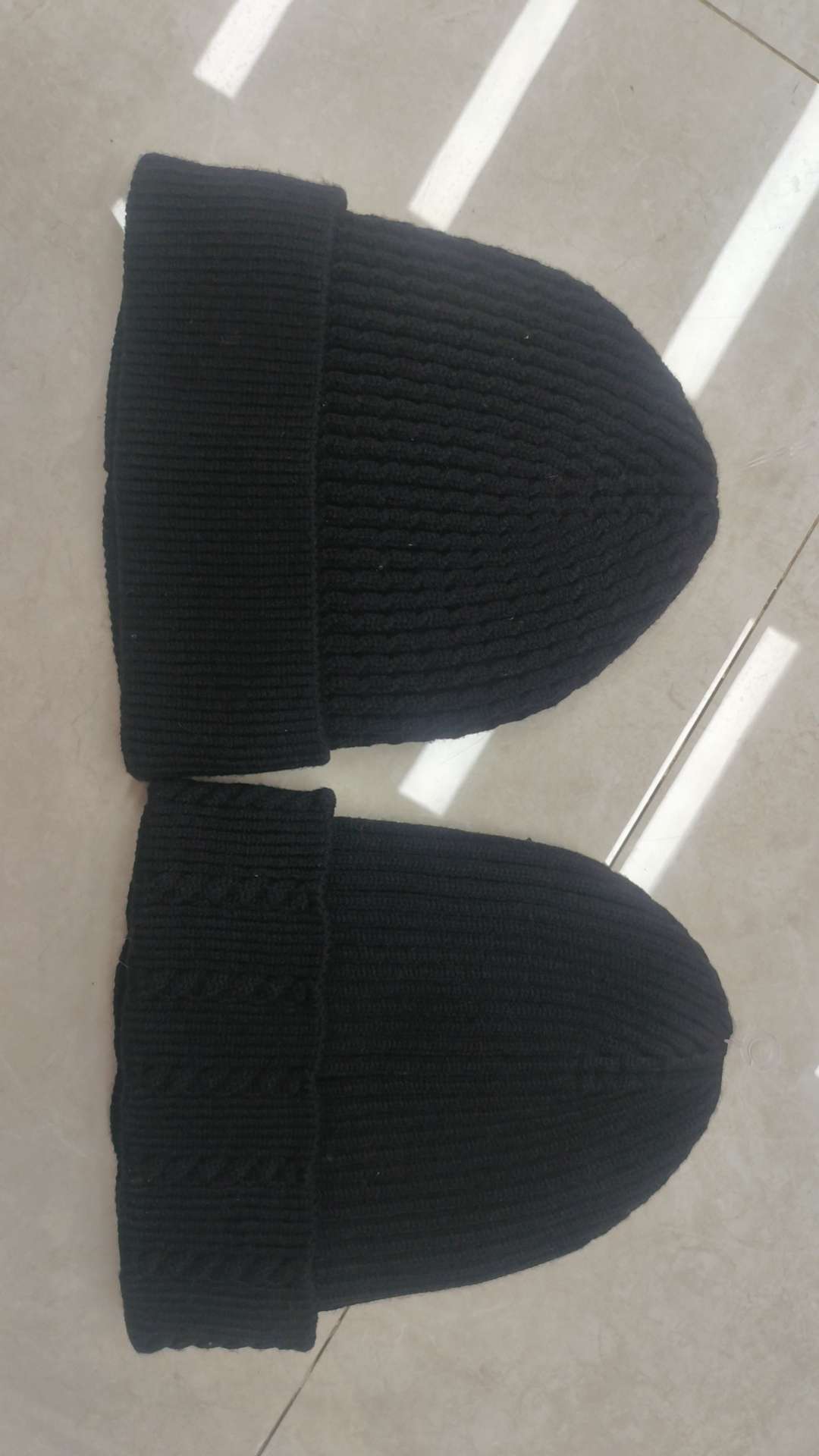 Autumn and winter warm knitted caps for both men and women, versatile woolen caps for cold protection and ear protection Specification image