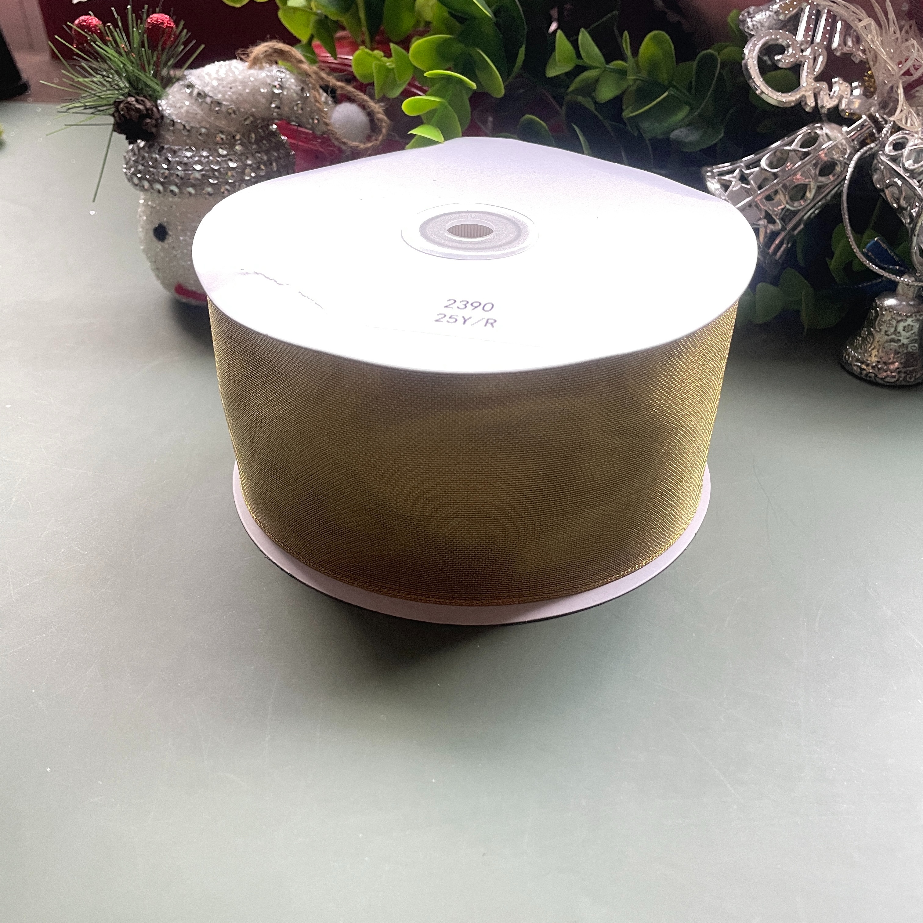 Item No. : 2390 Christmas Gift Packaging Decoration DIY Gold Mesh Webbing Christmas Iron Wire Tape 6.3cm Specification image