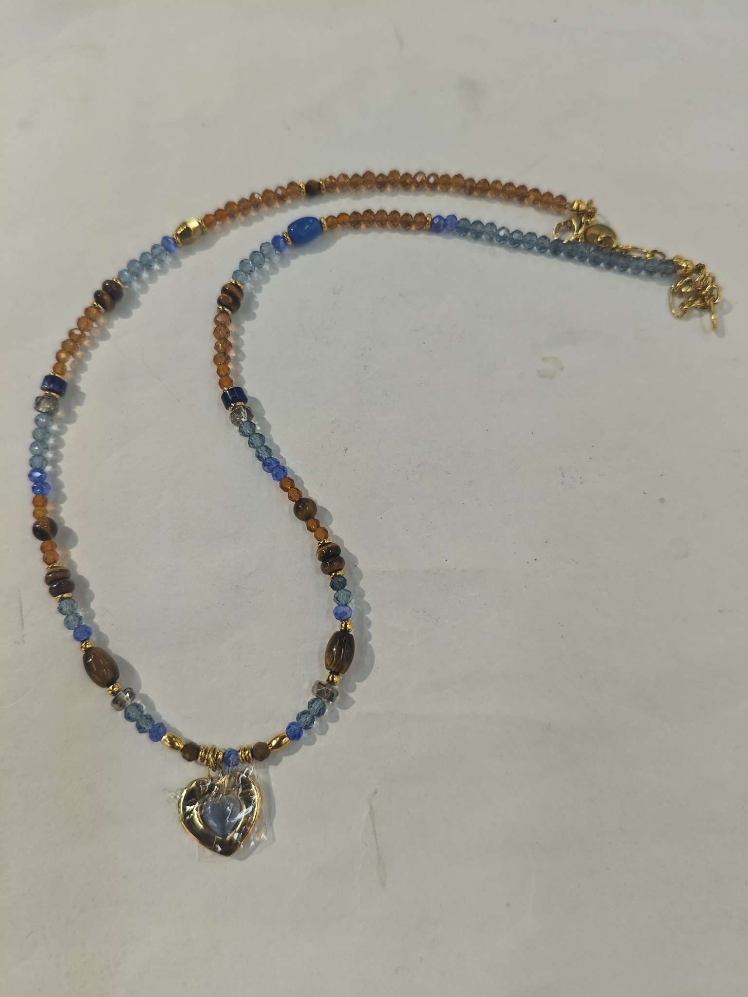 New style jewelry necklace, high-end natural stone heart-shaped pendant gold necklace detail image 3