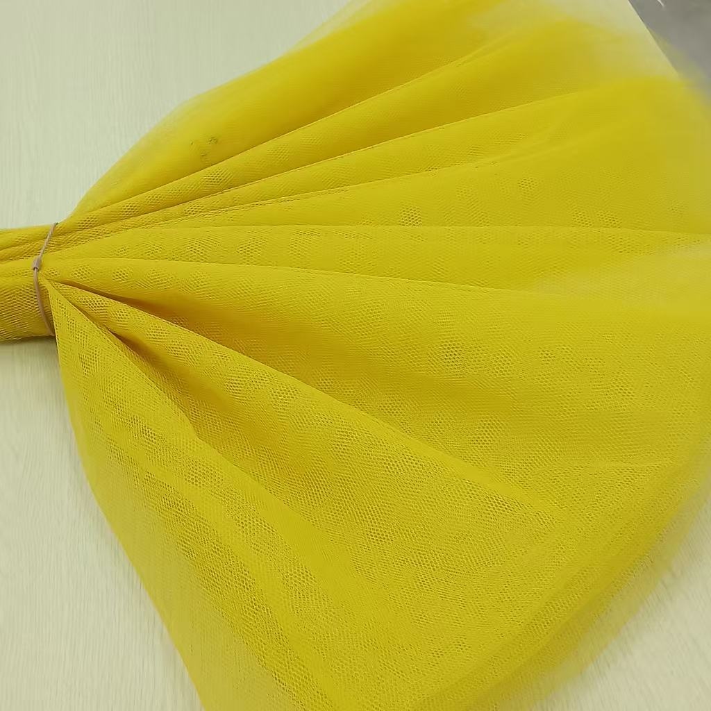 Yellow chiffon dress, women's short skirt, children's dress, girls' short skirt, curtain, girls' denim skirt, satin skirt Yellow chiffon dress, women's short skirt, children's dress, girls' short skirt, curtain, girls' denim skirt, satin skirt