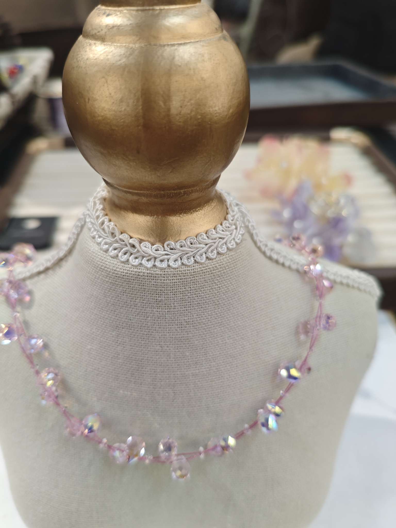 Nuevo collar de accesorios, rosa gota de agua en forma de cristal moda temperamento collar de oro