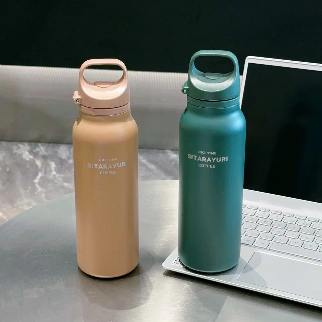 One-click pop lid sports kettle 600ML Item Picture