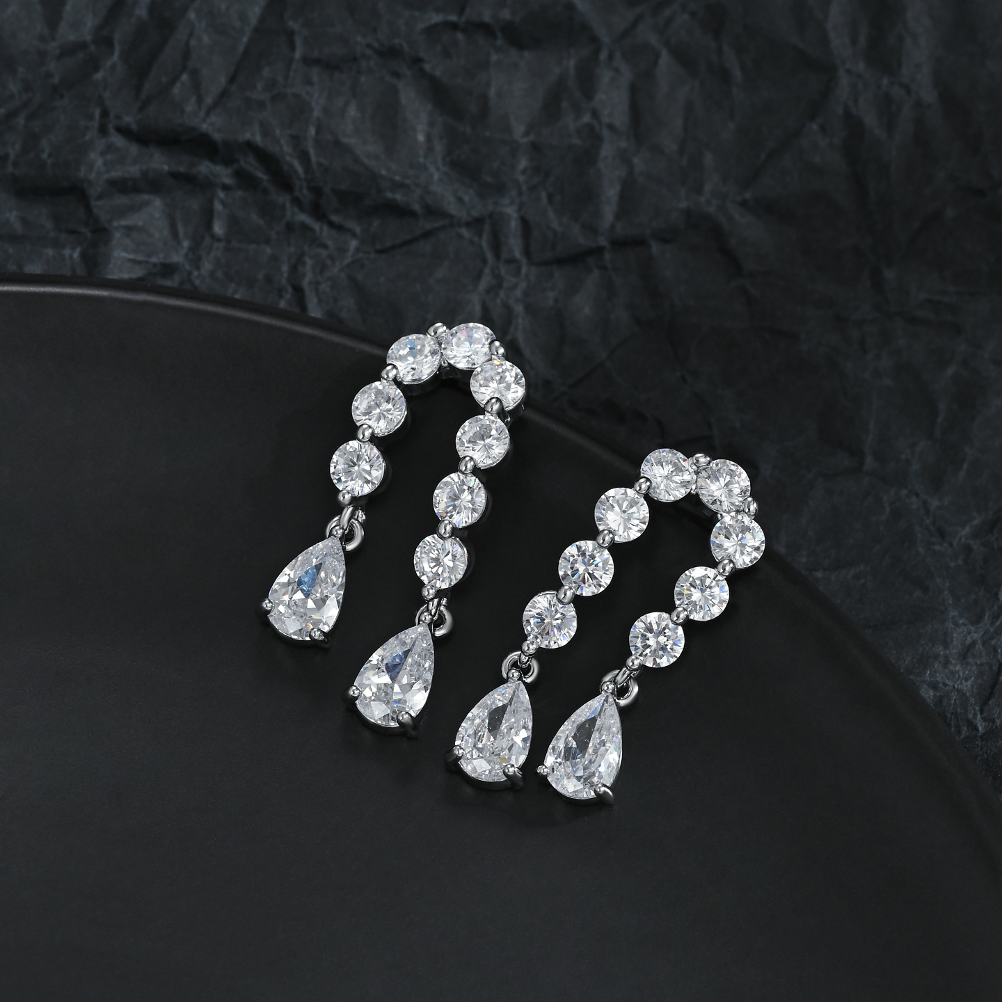 Exquisite, fashionable and light luxury fringed ear studs for women, with a unique design sense and versatile earrings Specification image