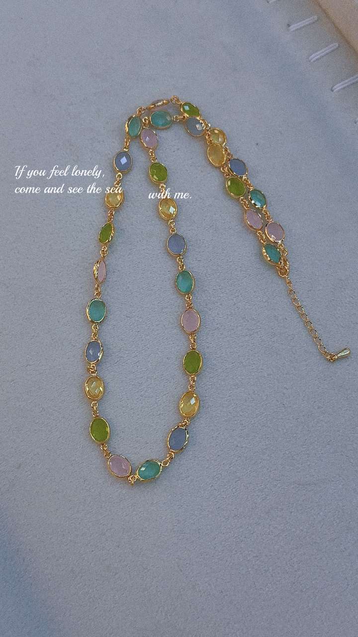 Natural colored heavy zircon necklace collarbone chain is an ideal choice for gifting