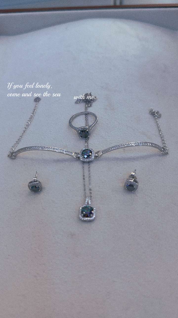 Todos plata conjuntos collares pendientes anillos pulseras tres piezas moda y versatilidad Application Scenario