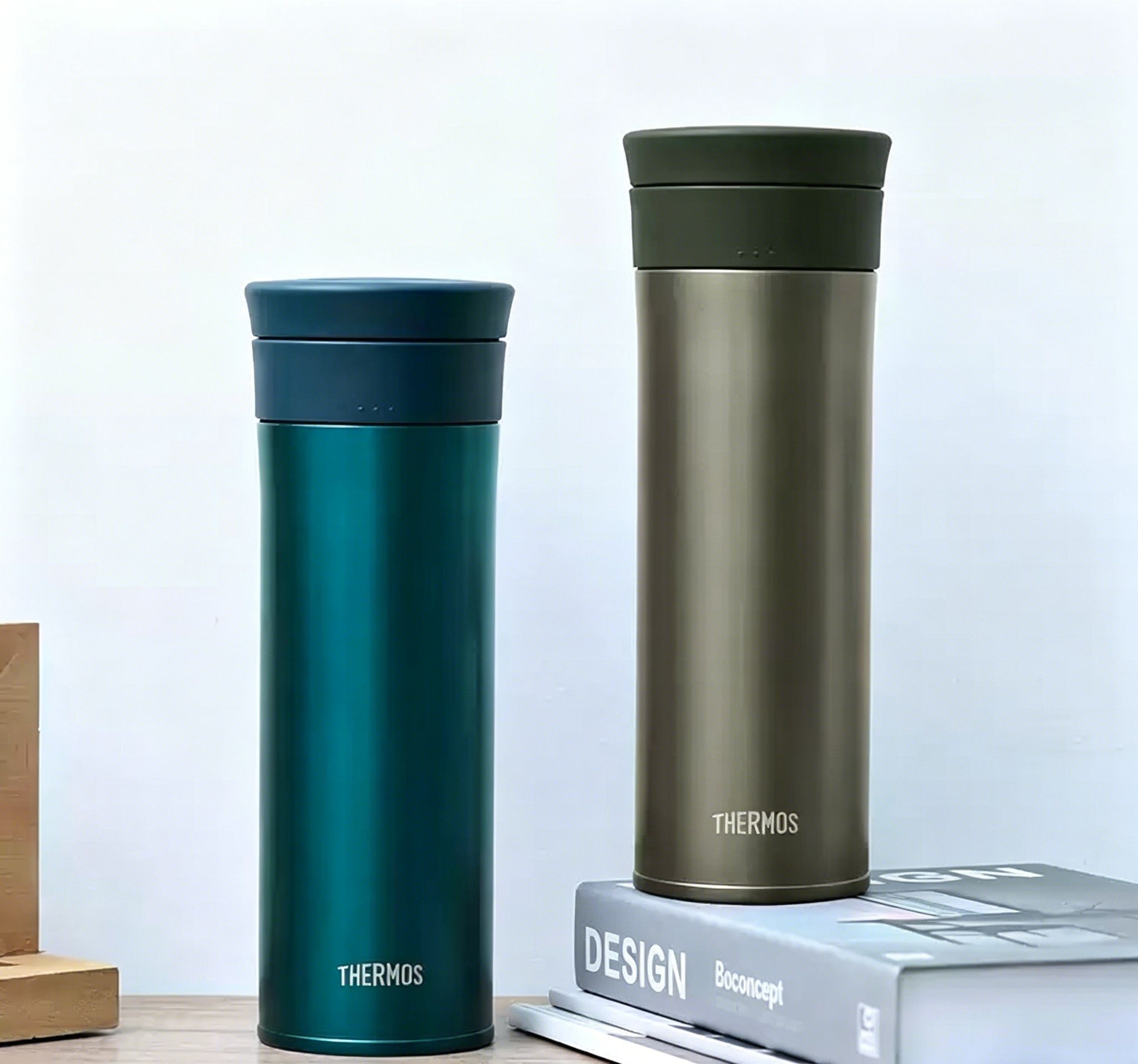 Free shipping! Thermos Titanium Cup Men's pure titanium insulated cup, large-capacity car high-end business gift tea cup for cooling details Picture