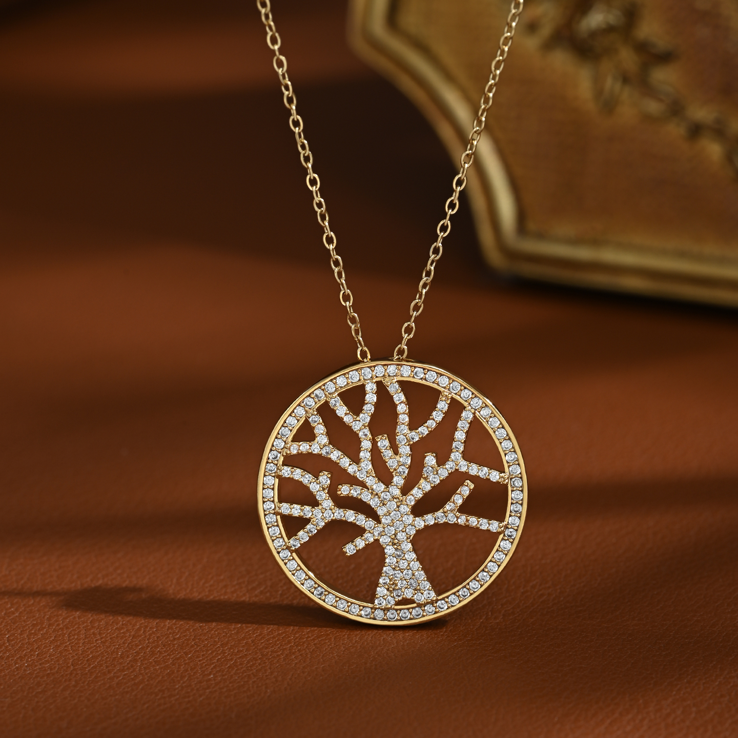 A new forest-themed, ethereal and unique tree-shaped daily versatile necklace details Picture