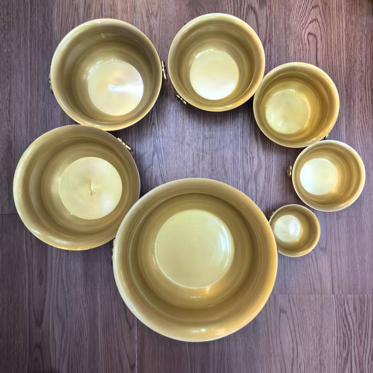 金属工艺品实物图