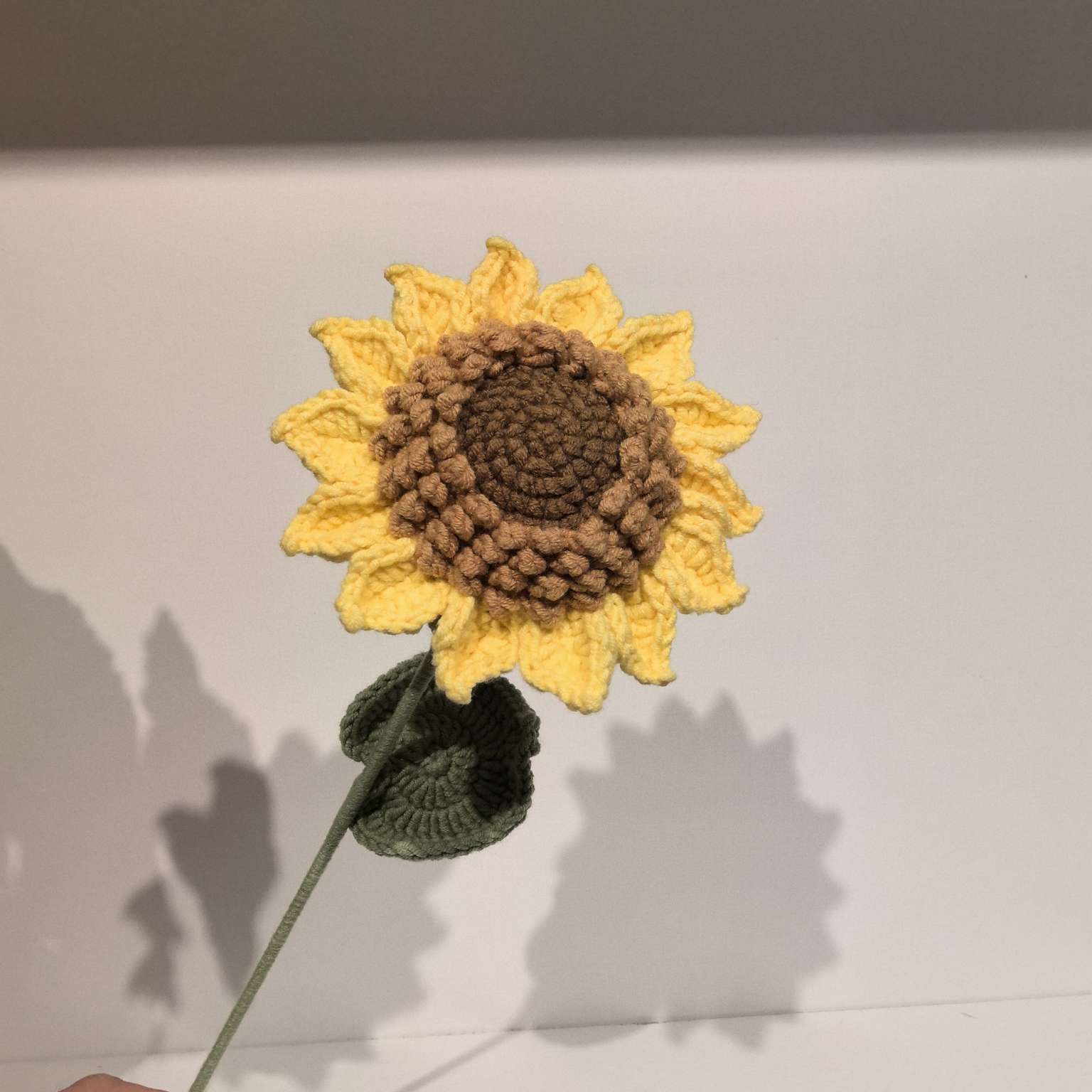 手工编织毛线花向日葵花束仿真花装饰家居客厅阳台钩织针织花束白底实物图