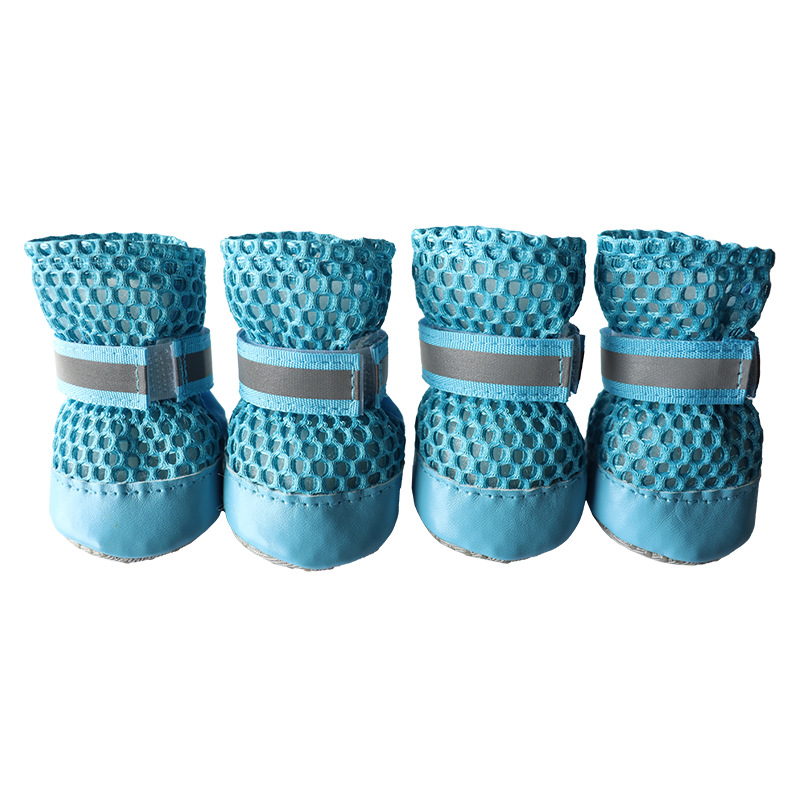 Pet dog shoes, breathable mesh shoes, reflective anti-slip leather shoes, convenient to wear, small dog shoes wholesale Application Scenario