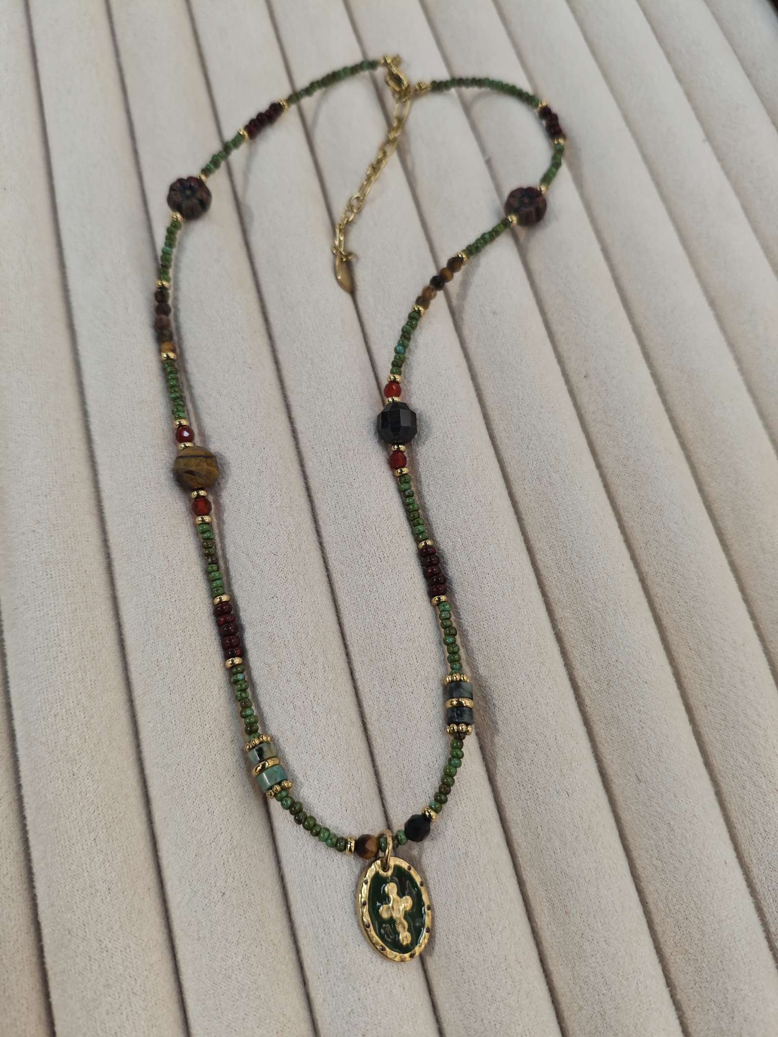 New style jewelry necklace, tiger's eye + Czech pearl cross stainless steel necklace detail image 4