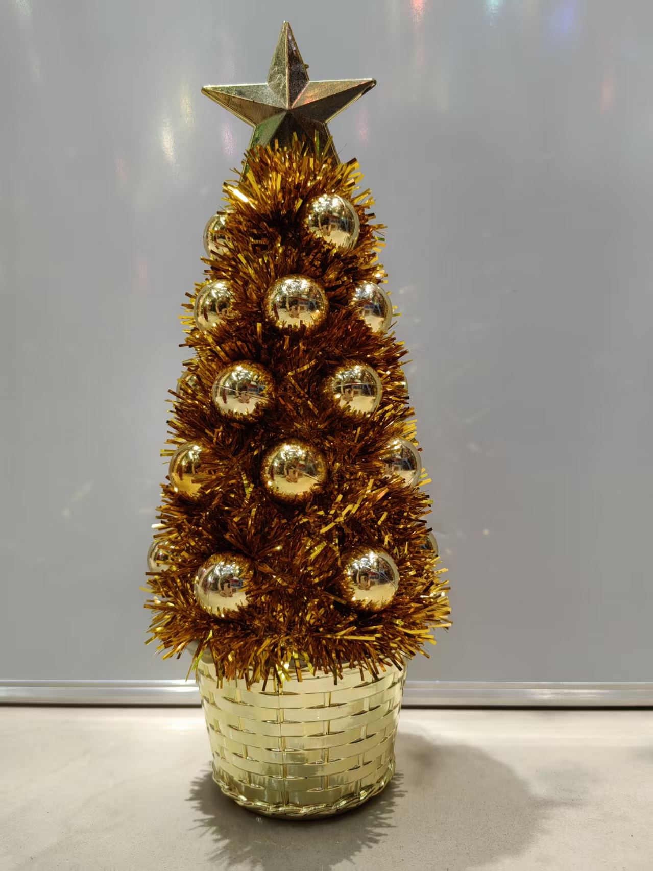 diy mini Christmas tree table ornaments, high-end scene arrangement, atmosphere, ins style Christmas tree, Christmas supplies, Christmas tree festival gifts, cross-border Christmas tree Application Scenario